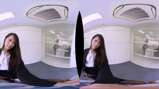 Tsuno Miho JUVR-022 【VR】 [M Man Only] If You Make A Mistake At Your First Job And Apologize To Your Female Boss, Ill Look Up Unexpectedly And It Will Be An Erotic Happening! ! Prostrate VR! ! Full Pant...
