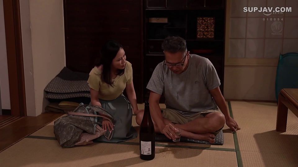 Reducing Mosaic ROE-331 乳首をビンビンに勃起させて、僕を無自覚に誘惑する汗だく家事代行おばさんの特別中出しサービス 水野優香