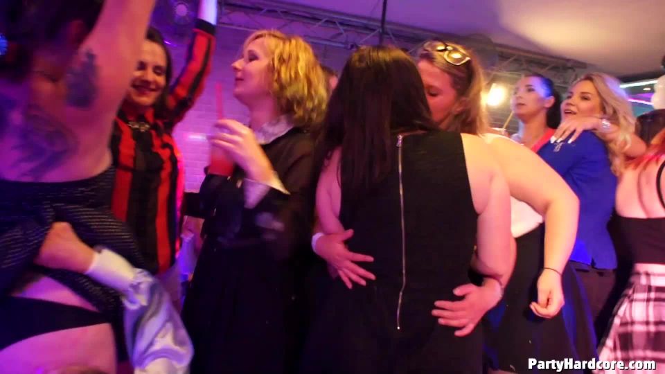 Party Hardcore Gone Crazy Vol. 37 Part 6 - Cam 1