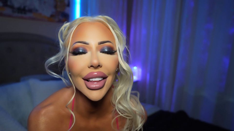 CourtneyTaylor Compressed Courtney Taylor New-cock-in-the-New-Year