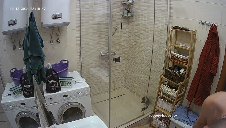 Mira Ducha después del sexo 2024-10-13 720P - Amateur