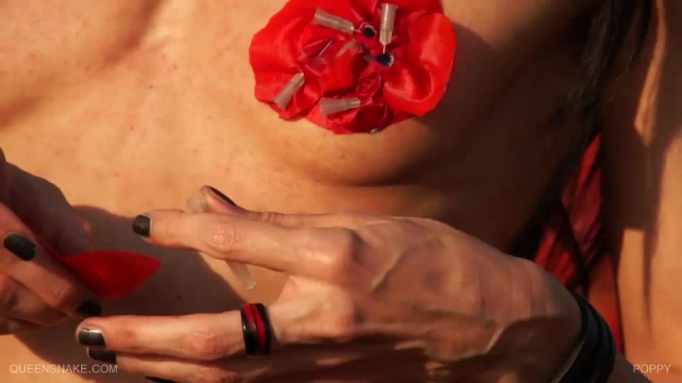 adulto xxx video 40 animadora femdom Poppy [HD 1,24 GB], inserción en fetiche porno