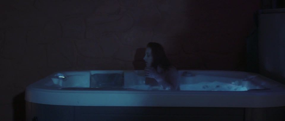 Charlene Cooper, Julia Eringer - Fox Trap (2019) HD 1080p - [Celebrity porn]