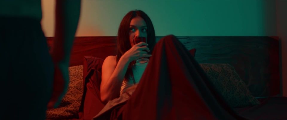 Super Noche de vapor: ¡Explosión de Pasión de Parejas Calientes!