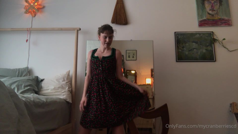 Fairie - mycranberriescd () Mycranberriescd - this song never fails to cheer me up and i need a lot of cheering up this week 30-06-2020