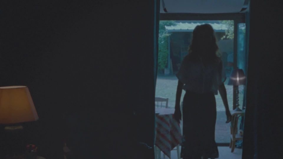 Isabelle Huppert - Madame Hyde (2017) HD 1080p!!!