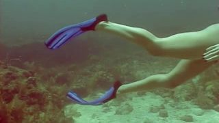 SexoBajo el agua e0598 Wenona Submarinismo no 1 (mp4)
