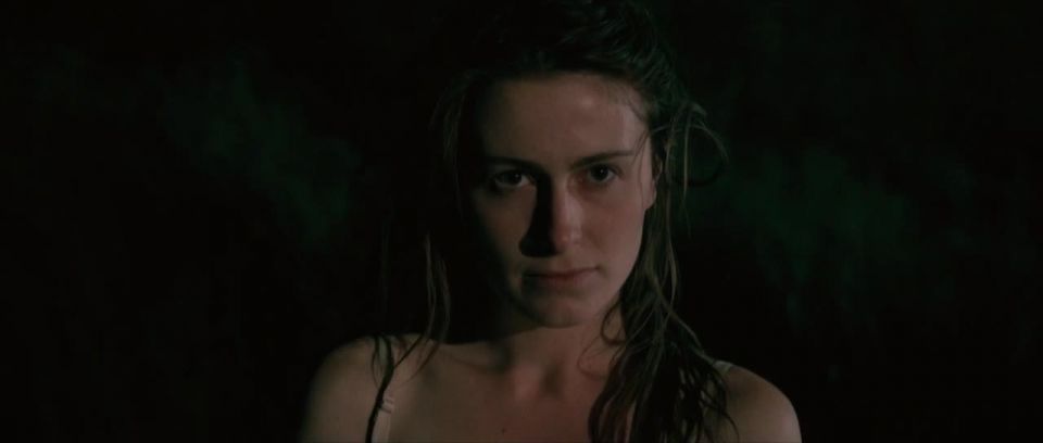 Lucy Fry – Río Agua (2013) HD 720p!!!