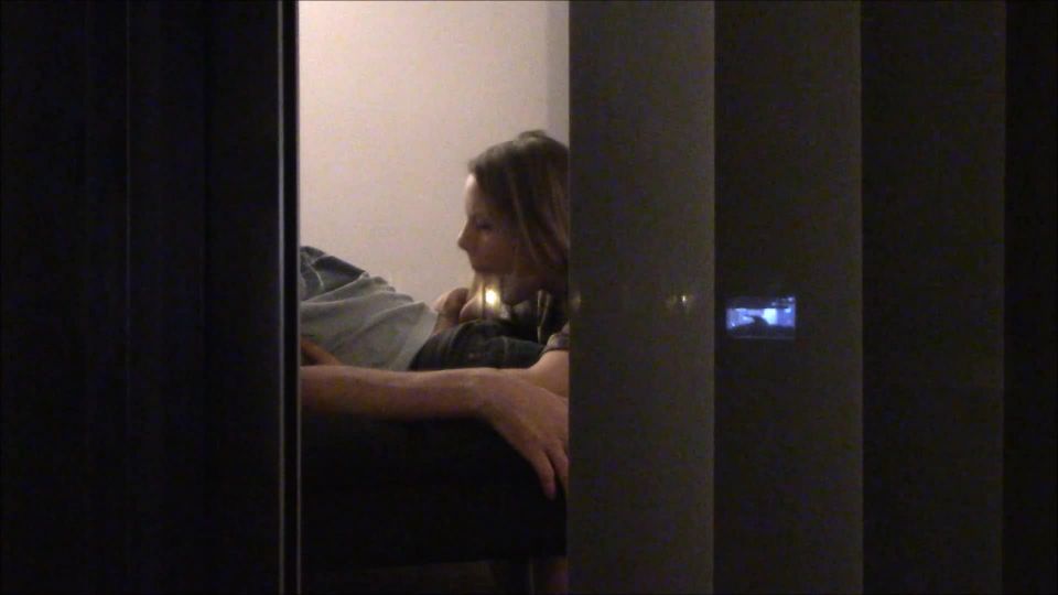 Mya Lane - Esposa chupar polla para vecino espía Cam engaño Full HD - Sexwife cornudo