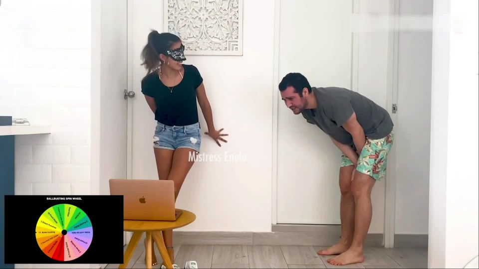 ENOLA - BALLBUSTING GRIBA TALLA - Patear bolas y rozar rodillas- descalzo, con.