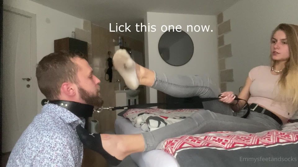 454 pies y pies y las patas 2022-01-08-0gy6plo2d9afhcbe6v38h fuente Pie!