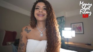 6263 Lightskin Baddie With A Fat Ass Asked Me For A Creampie