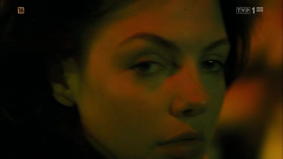 Karolina Gorczyca – Hustawka (2009) HD 720p - (Celebrity porn)