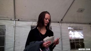 Sandy Ambrosia Rear Caught in the Headlights (Cumshot)