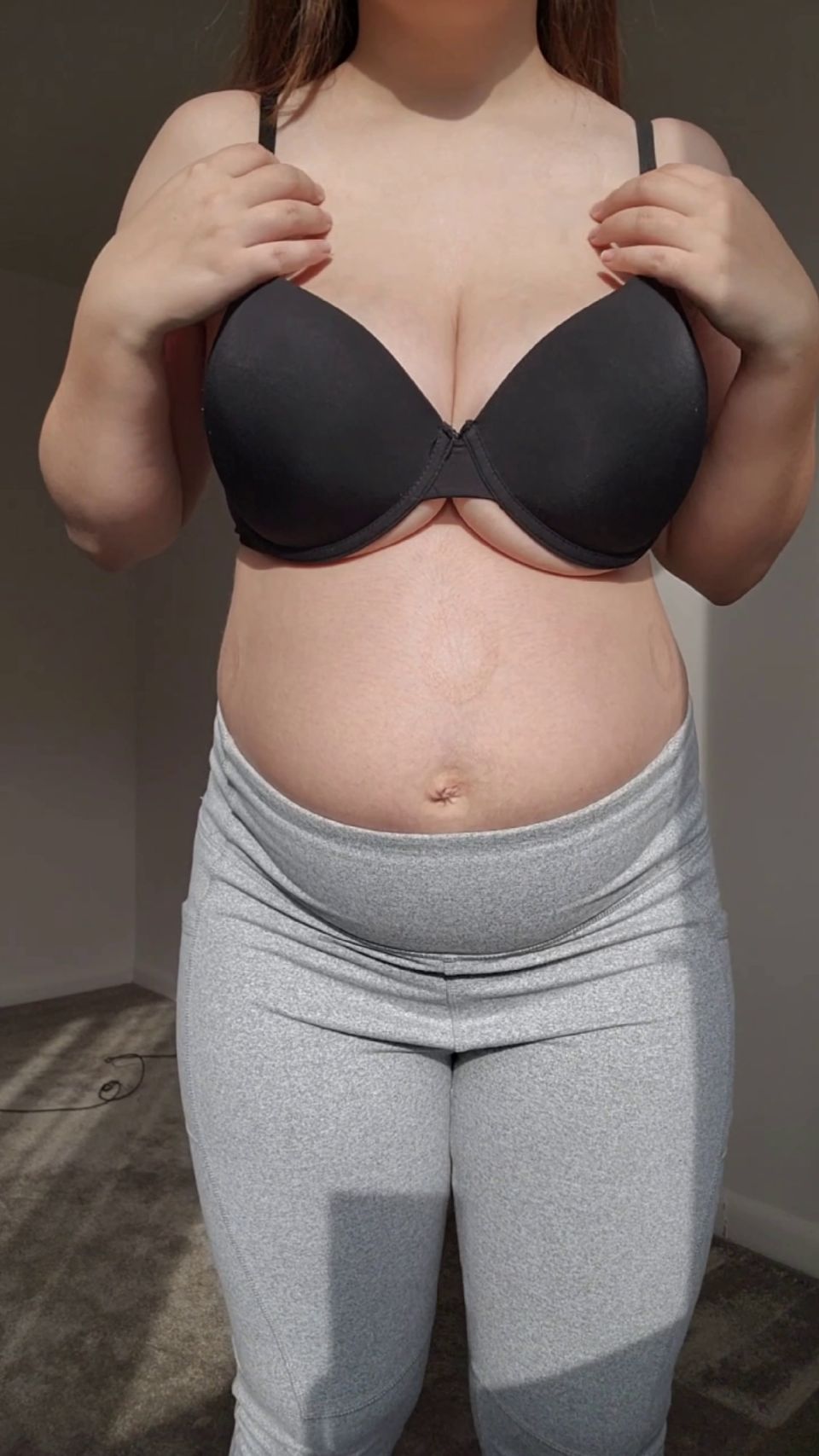 free video 16 AllieRivers - Bouncing and Pulling On My Big Fat Pregnant Tits on fetish porn gym femdom