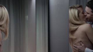 Danielle Hubbard, Lara Kramer, Évelyne Brochu - Cash Nexus cam