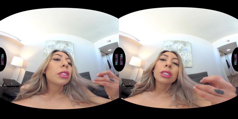 Kat Dior (Stop Spying And Join Already! / 26.12.2019) [Oculus Go] (MP4, UltraHD 2K, VR) VRallure, big tits full 1080 on masturbation 