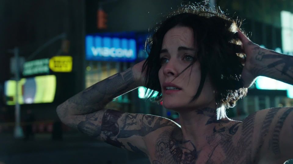 Jaimie Alexander – Blindspot s01e01 (2015) HD 1080p - (Celebrity porn)