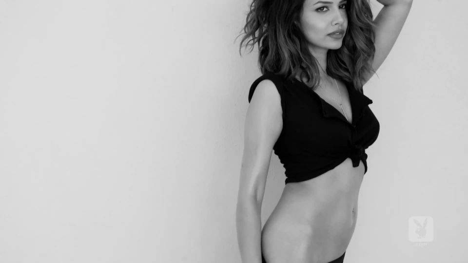 Nosheen Phoenix – Atracción de la Atracción (2015) HD 1080p - (Celebridad porno)