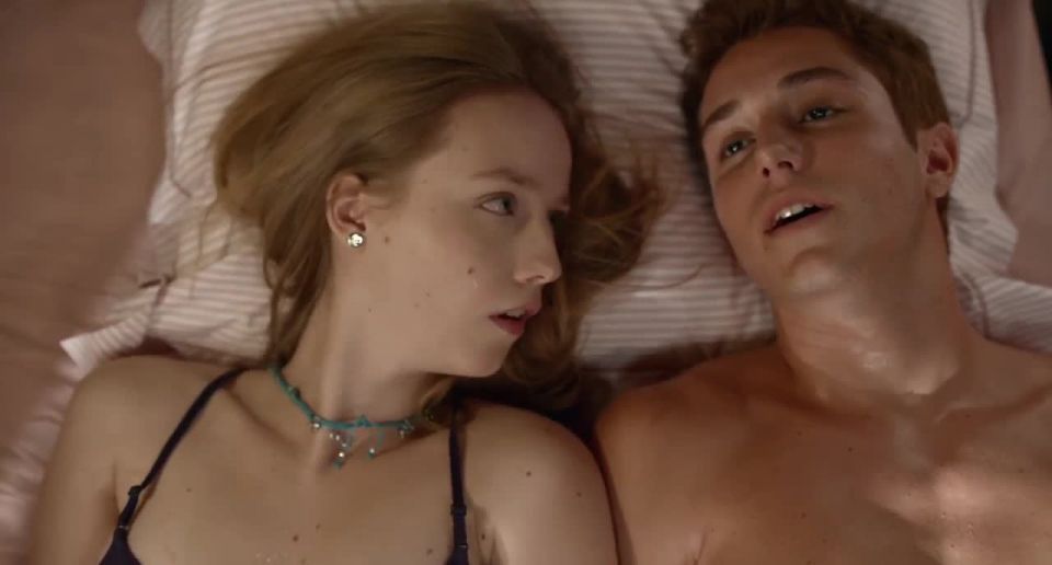 Malu Rodrigues, Sophia Abrahao, Clara Tiezzi - Confissoes de Adolescente (2013) HD 720p - [Celebrity porn]