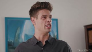 clip online 32 Brittney Kade & Cliff Jensen - Cumpleaños de uso libre del jefe [Total HD 829,4 MB] - transexual - transexual porno fetiche kinky