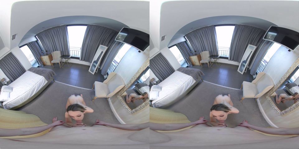 A Test of Endurance - Smartphone Vr 1920P - Blonde