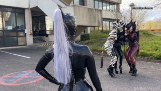 LatexLolaNoir - BTS Pony Tales Vista rápida Porn - New Sex...
