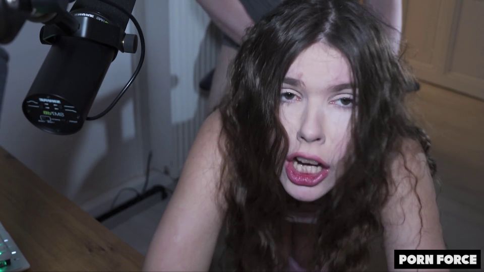 FUCKED ON STREAM She Finally Did Some Good Content Onlyfans (Webcam)