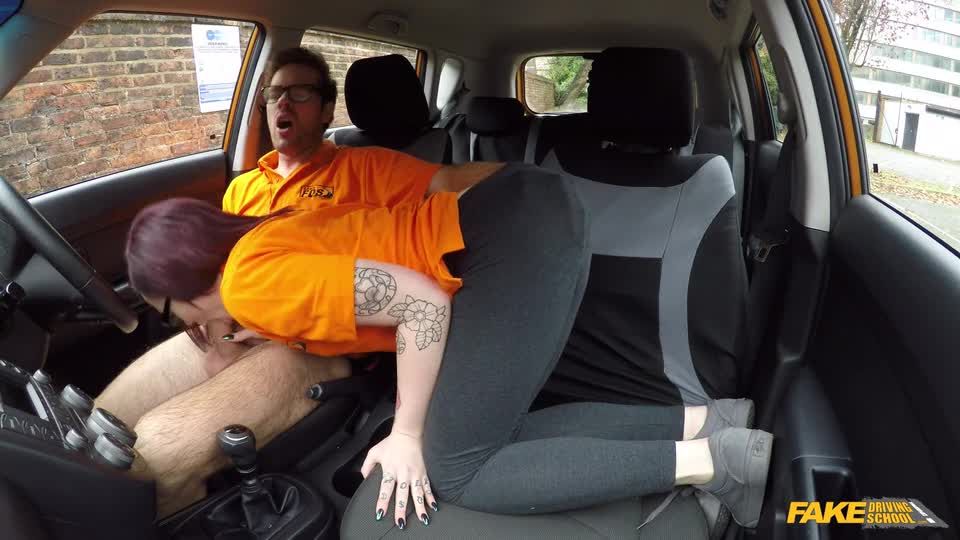 [GetFreeDays.com] Ap Quot In His Mouthquot Val Amp Ter Anaconda Productions joi games