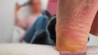 Xgiantess - Story Your roommate wakes you up so you can help her study 1 0dc1 (Fetish porn)