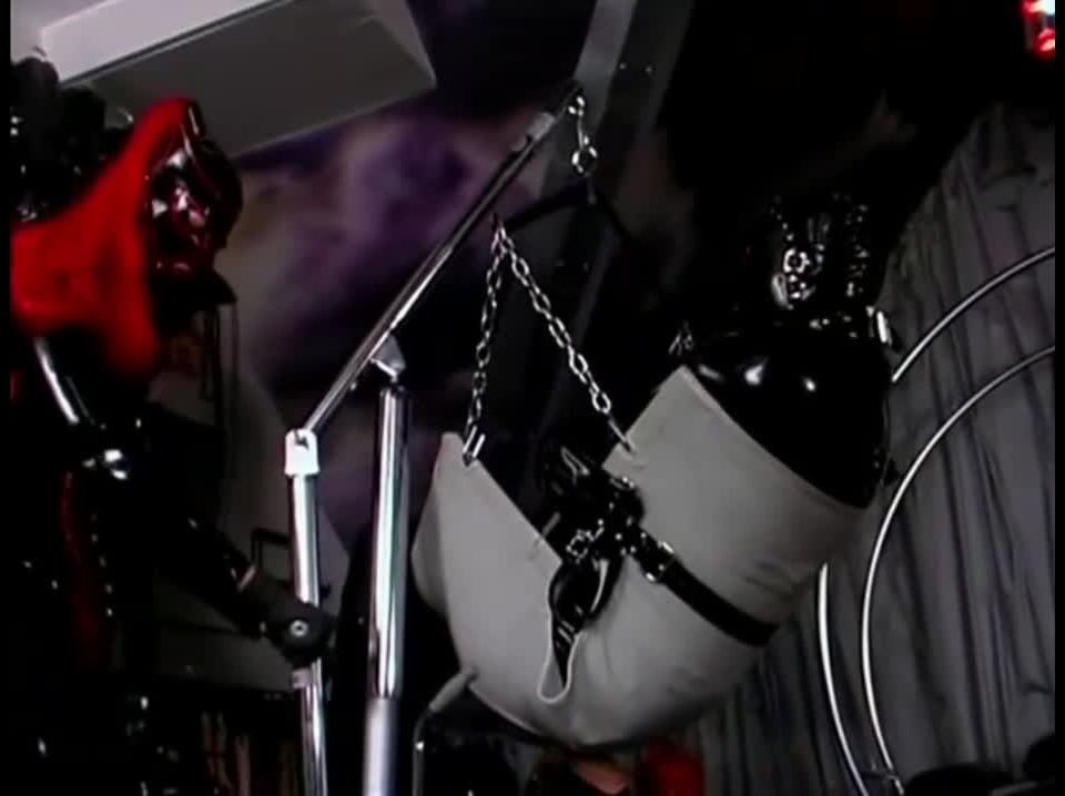 GwenMedia Amanda Wildefire esclavos de goma - Juegos de la cabeza