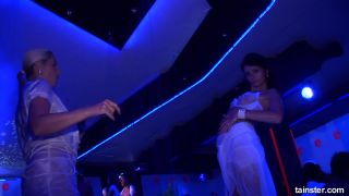 Tubo de porno Sensación blanca Parte 5 — Cam 4