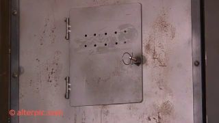 Coffin encuadernado 360p SD