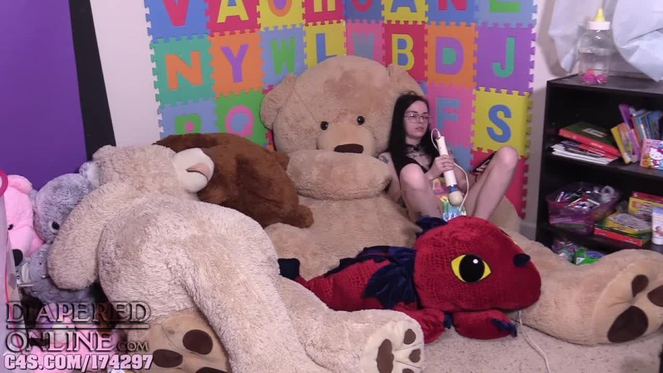 Diaperedonline2Samara Stephanie Samara Stephanie Hitachi con amigos