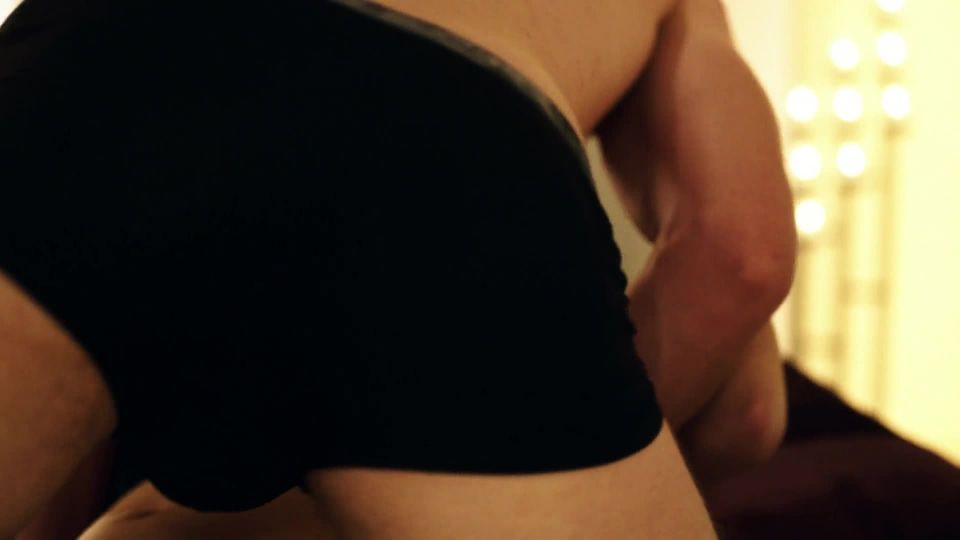 Emmeli Stjarnfeldt - Surrogate s01e05-06 (2017) HD 1080p!!!