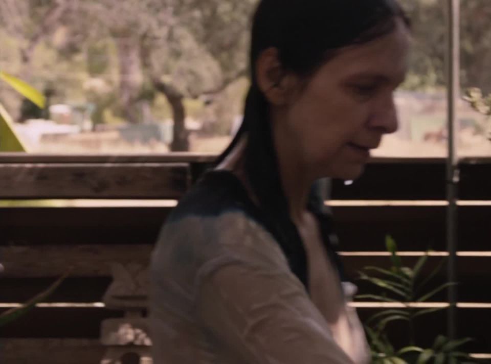 Amanda Plummer, Piper De Palma - Espiral Farm (2019) HD 1080p - (Celebridad porno)