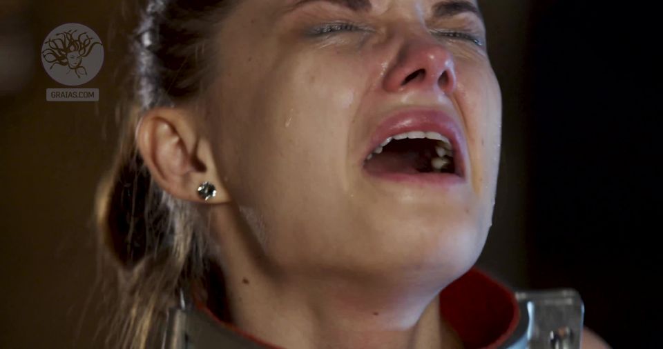 Renting a Slave Amelie Part 2.