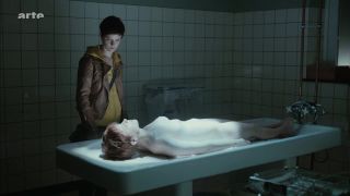 Lynn Van Royen – Beau Sejour s01e01-02 (2017) HD 720p - (Porno de Celebridad)