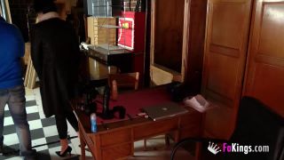 MILF TOTAL busca trabajo de actriz, modelo o lo que surja - Casting