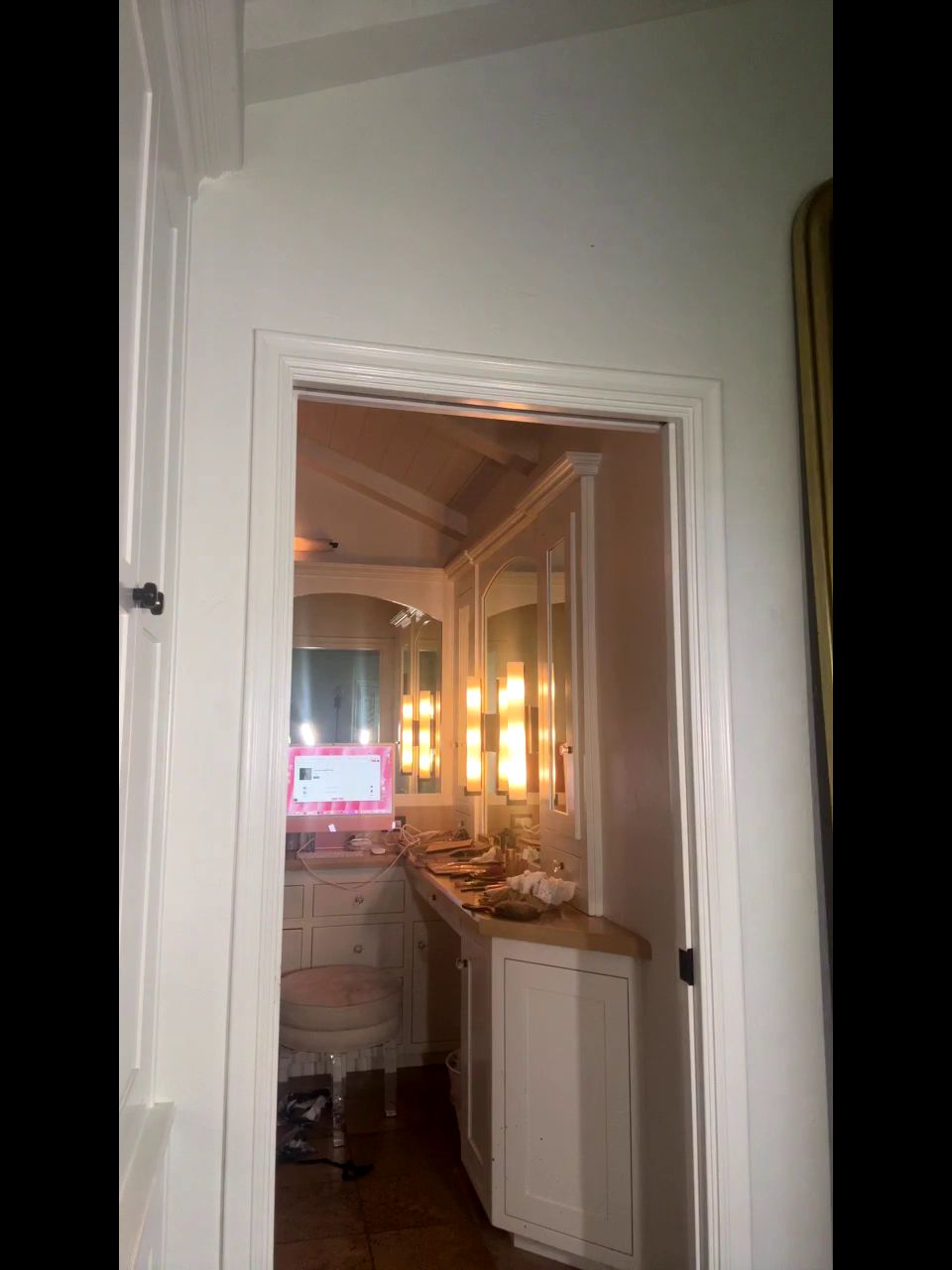 Lindsey Pelas - Livestream 720P - Bimbo