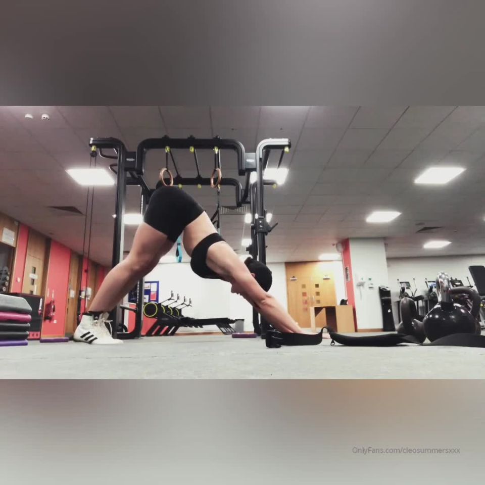 online xxx clip 27 cleosummersxxxx 21002493 amor un buen tramo en el gimnasio - femdom - femdom porno latex femdom paja