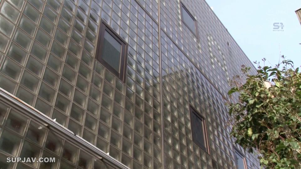 Reducing Mosaic SONE-574 あなたのパートナーが目の前にいる時を狙う ささやき淫語・パイズリ・背徳感で絶対NTR（寝取る）誘惑美女 凪ひかる