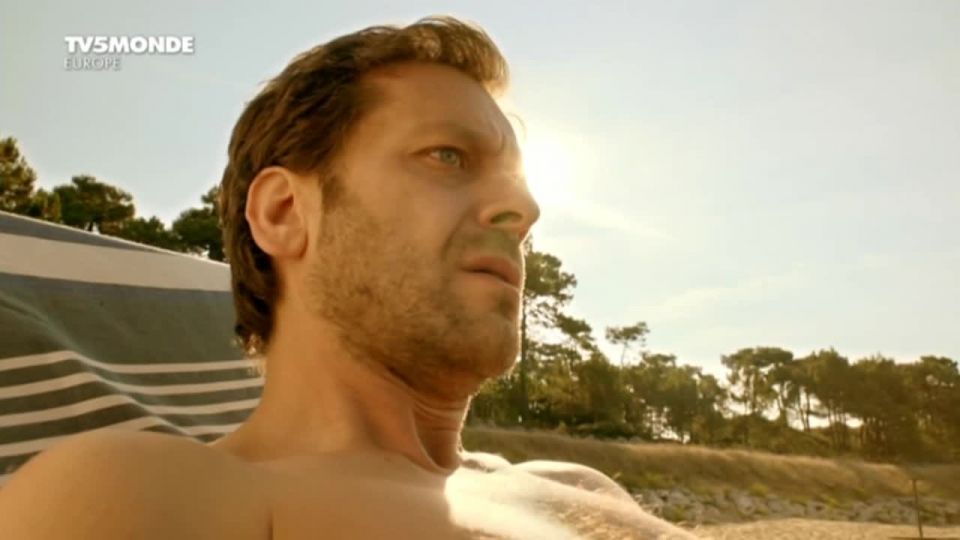 Juliet Lemonnier, Margaux Rossi – Hotel de la plage s01-02 (2014-2015) HD 720p - (Celebrity porn)