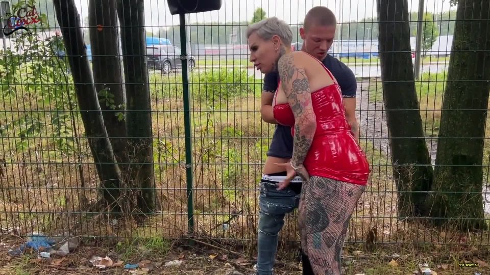 Cat-Coxx - Endstation Straßenstrich..AO Service an der A40 - *