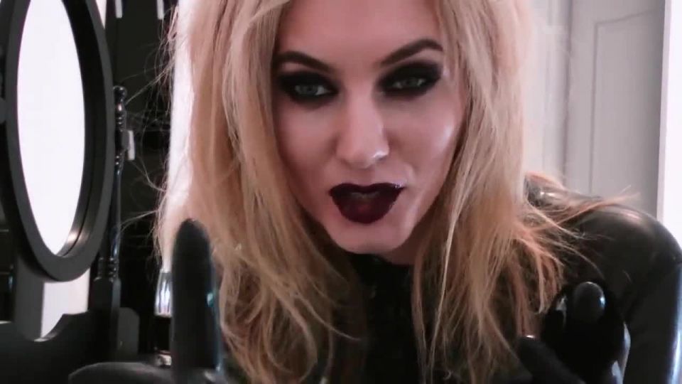 free porn video 42 feet fetish website high heels porn | Goddess Celine - P0Pp3Ers Training | poppers