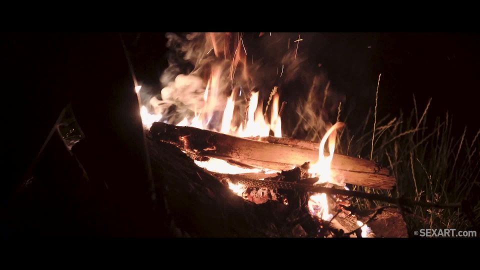 Stacy Cruz & Maxmilian Dior - The Wandering