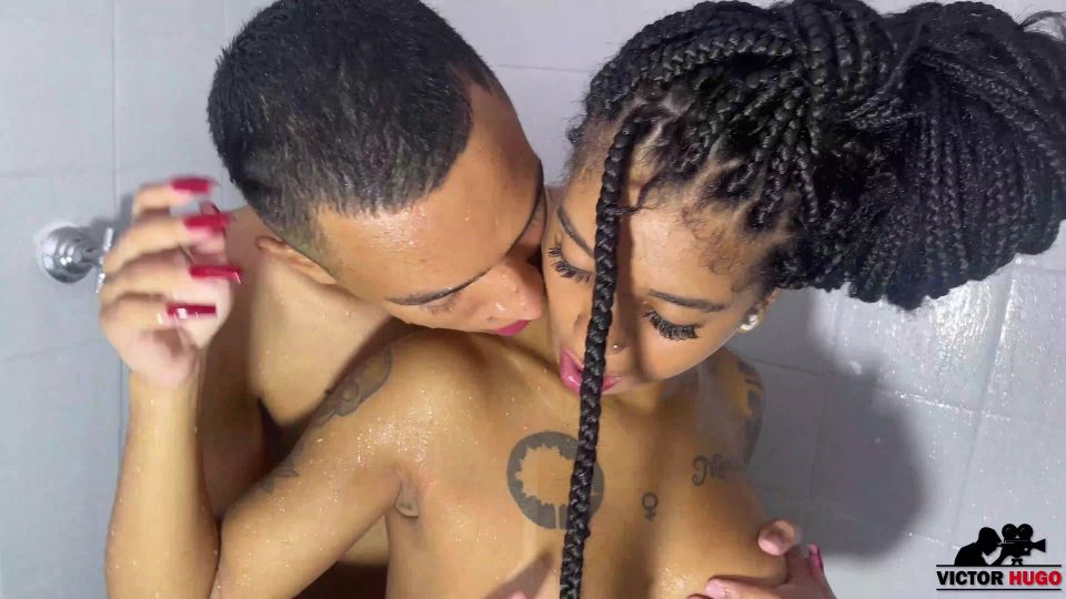 M@nyV1ds - VictorHugo - Tomar un baño con novia