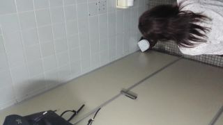 Online joven baño de la muchacha – digi-tents inodoro 7 – 15263444 - digi-tents