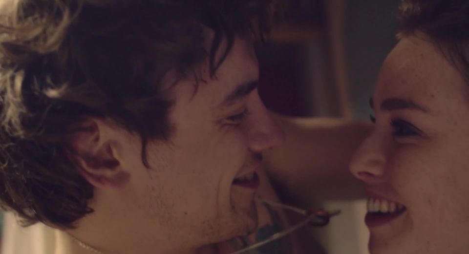 Freya Mavor, Daisy Bevan - Modern Life Is Rubbish (2017) HD 1080p!!!