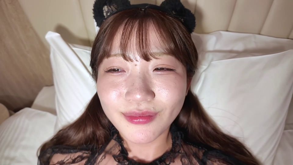 FC2PPV 4524078 9日まで1290pt!! ※絶滅危惧種　激かわ希少種コネコに人間様遺伝子をキョウセイぶっこみ!!